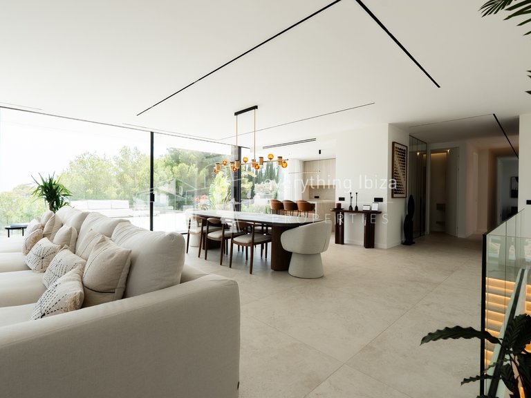 Villa for Sale in Roca Llisa, Ibiza 12