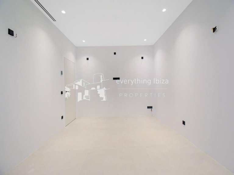 Villa for Sale in Can Furnet, Ibiza 15