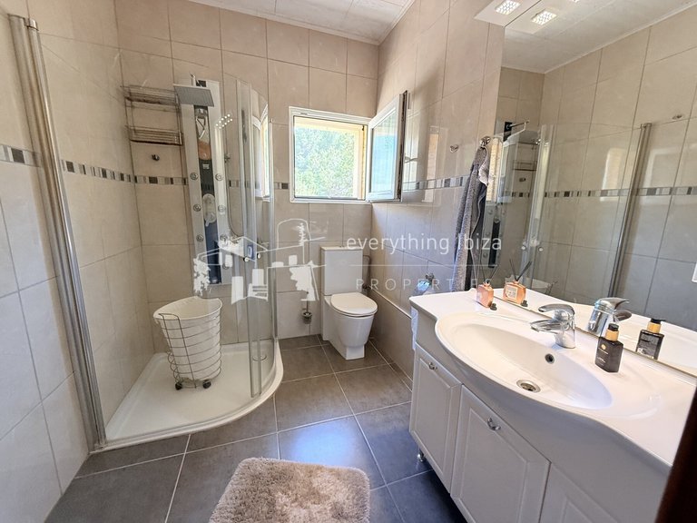 Villa for Sale in San Agusti De Vedra, Ibiza 13