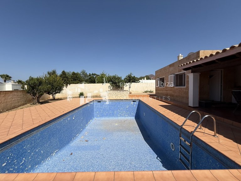 Villa for Sale in San Agusti De Vedra, Ibiza 4