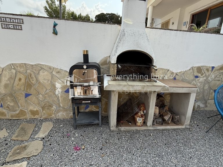Villa for Sale in San Agusti De Vedra, Ibiza 31