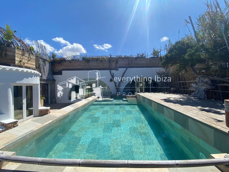 Villa for Sale in Cala Gracio, Ibiza 1