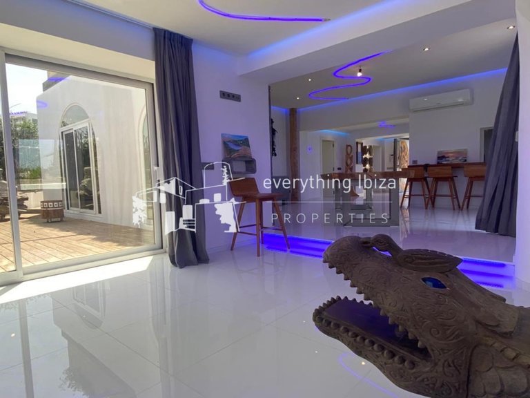 Villa for Sale in Cala Gracio, Ibiza 15