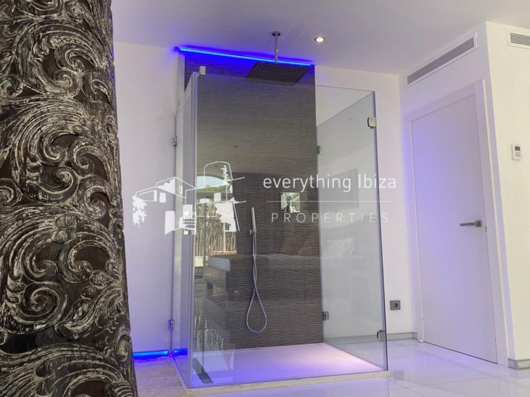 Villa for Sale in Cala Gracio, Ibiza 23