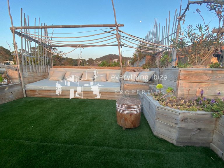 Villa for Sale in Cala Gracio, Ibiza 27