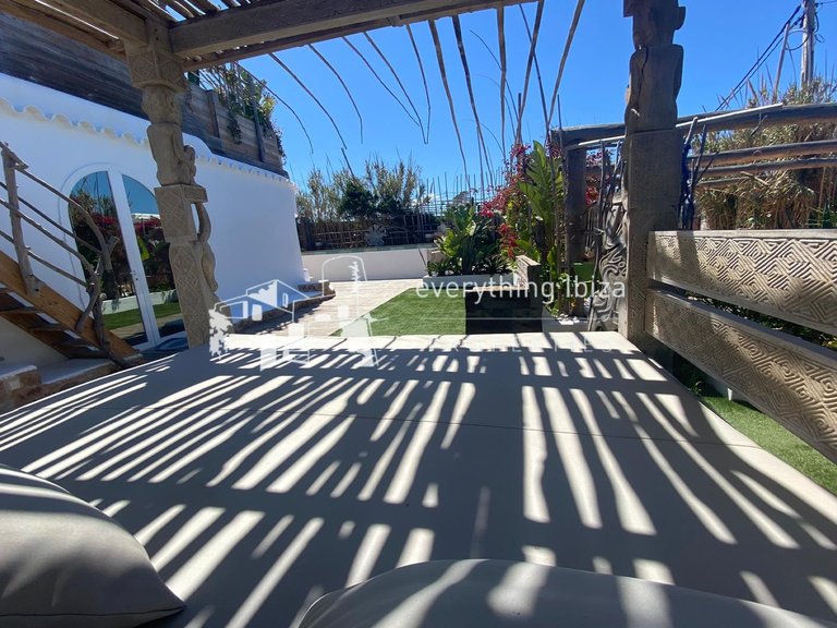 Villa for Sale in Cala Gracio, Ibiza 6