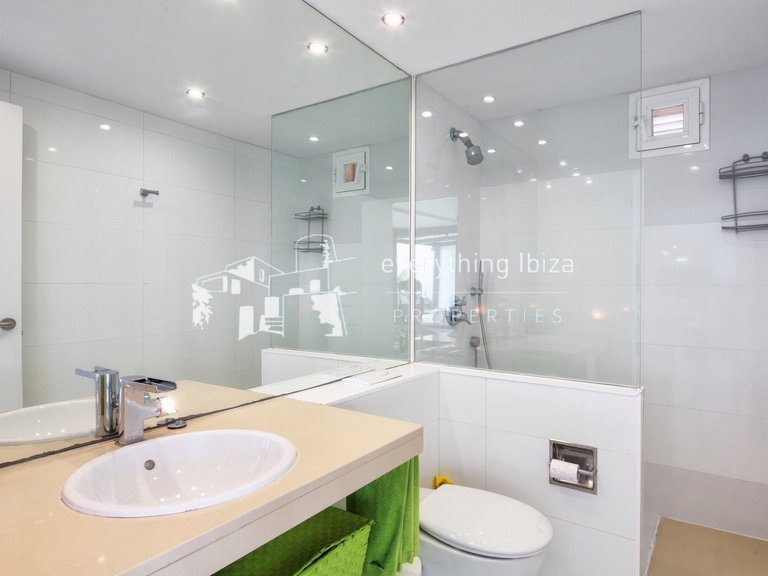 Penthouse for Sale in Cala Tarida, Ibiza 18