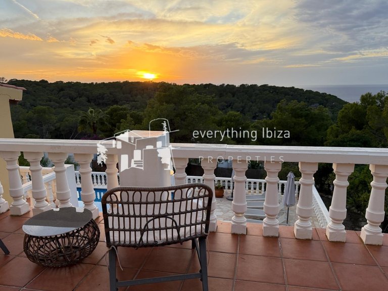 Villa for Sale in Cala Salada, Ibiza 11