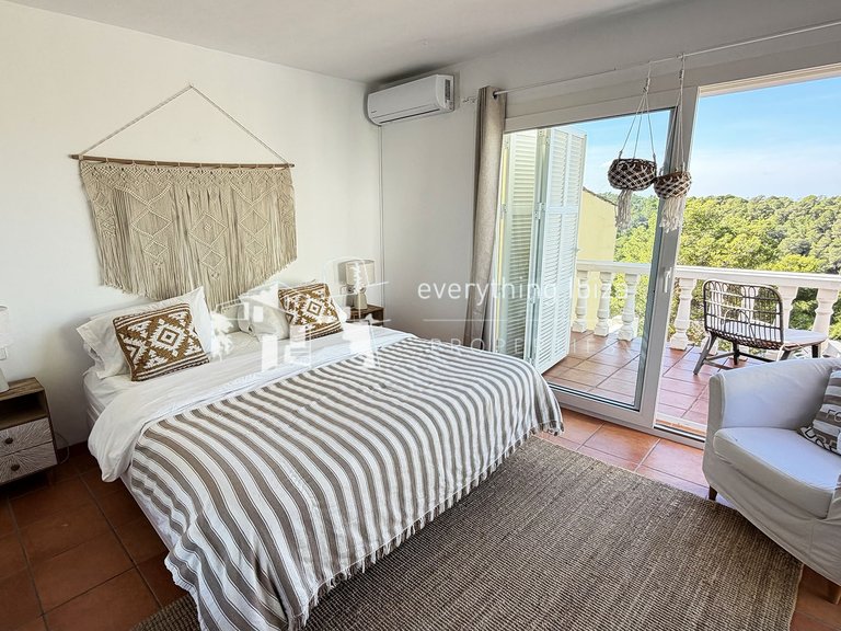 Villa for Sale in Cala Salada, Ibiza 20