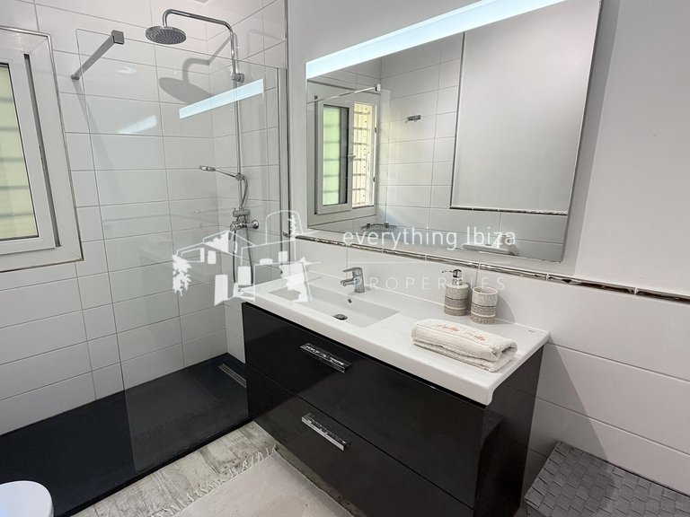 Villa for Sale in Cala Salada, Ibiza 25