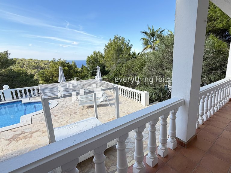 Villa for Sale in Cala Salada, Ibiza 28