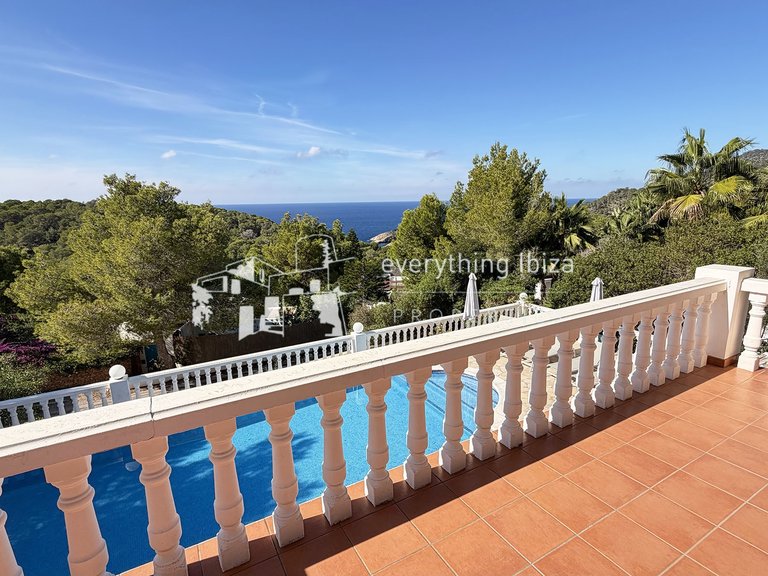 Villa for Sale in Cala Salada, Ibiza 31