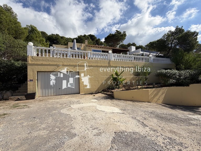 Villa for Sale in Cala Salada, Ibiza 35