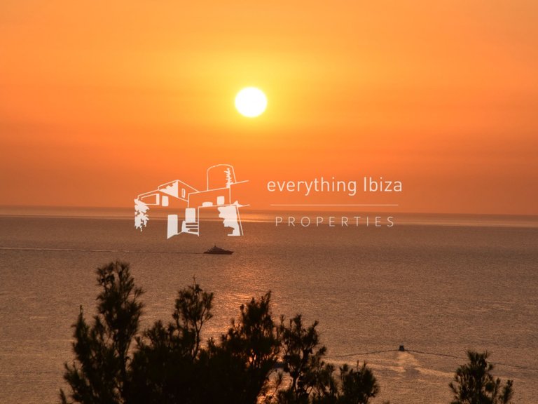 Villa for Sale in Cala Salada, Ibiza 40