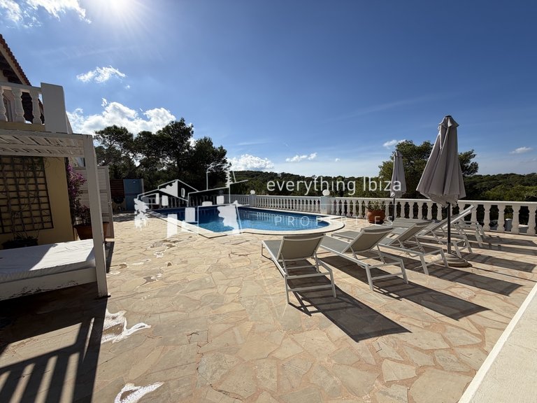 Villa for Sale in Cala Salada, Ibiza 6