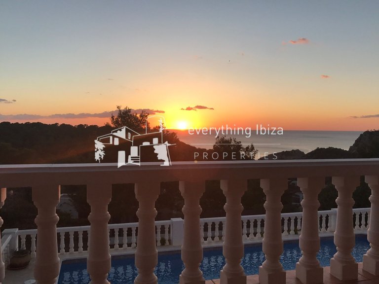 Villa for Sale in Cala Salada, Ibiza 8
