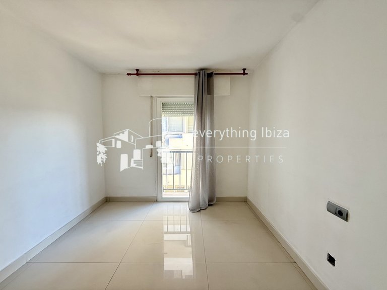 Apartment for Sale in San Antonio Abad, Ibiza 13
