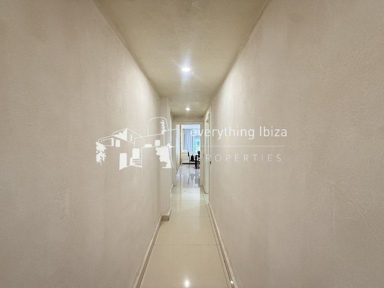 Apartment for Sale in San Antonio Abad, Ibiza 20