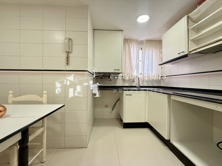 Apartment for Sale in San Antonio Abad, Ibiza 8