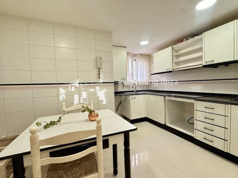 Apartment for Sale in San Antonio Abad, Ibiza 9