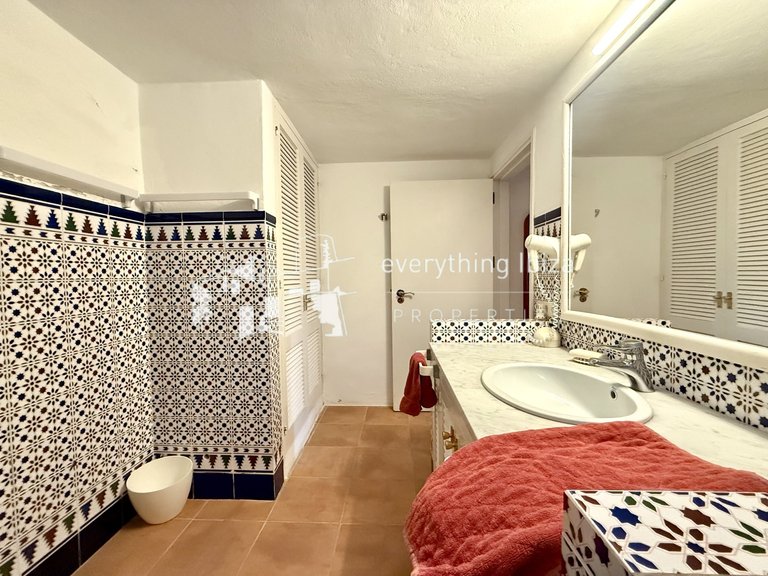 Villa for Sale in Calo D'en Real, Ibiza 32