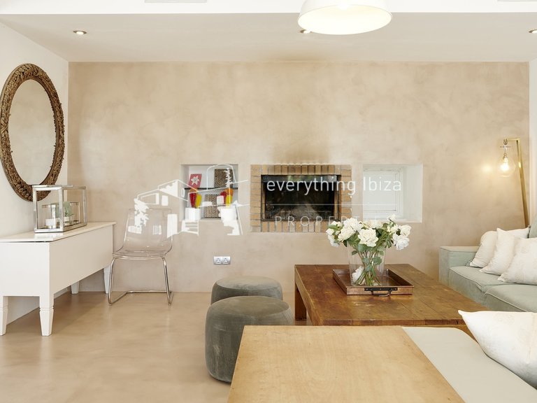 Villa for Sale in Siesta, Ibiza 10