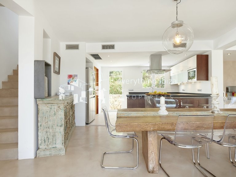 Villa for Sale in Siesta, Ibiza 12