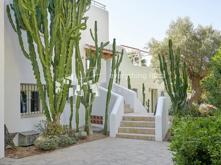 Villa for Sale in Siesta, Ibiza 29
