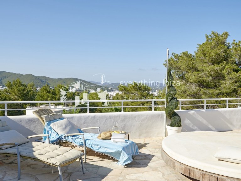 Villa for Sale in Siesta, Ibiza 33