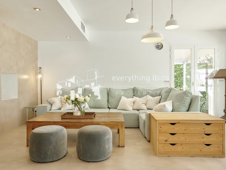 Villa for Sale in Siesta, Ibiza 7