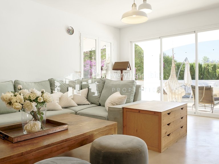 Villa for Sale in Siesta, Ibiza 8