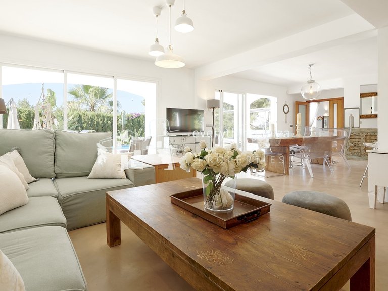 Villa for Sale in Siesta, Ibiza 9