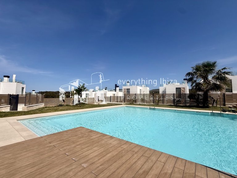Town House for Sale in Cala Tarida, Ibiza 4