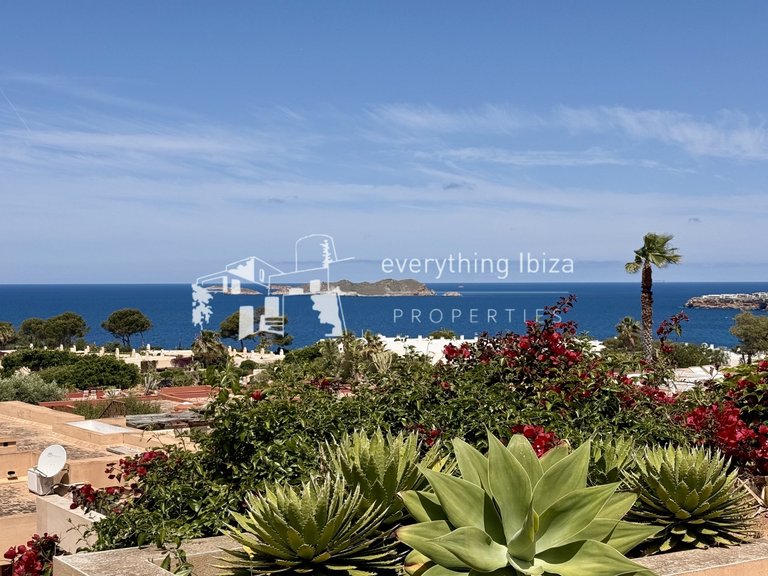 Town House for Sale in Cala Tarida, Ibiza 1