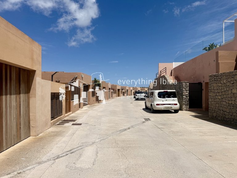 Town House for Sale in Cala Tarida, Ibiza 32