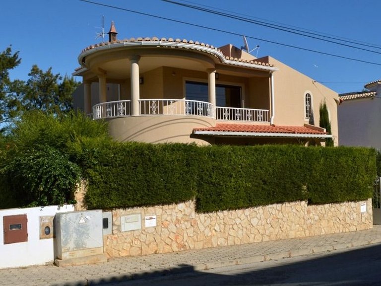 Villa for Sale in Lagos, Algarve 2