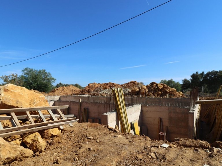 Villa for Sale in Carvoeiro, Algarve 2