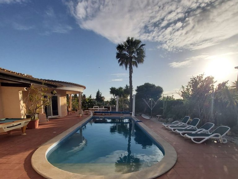 Villa for Sale in Carvoeiro, Algarve 23