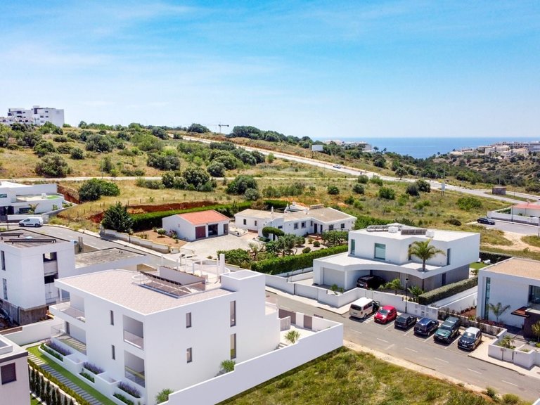 Villa for Sale in Lagos, Algarve 13