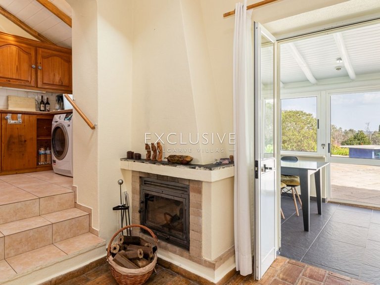 Villa for Sale in PortimÃo, Algarve 10