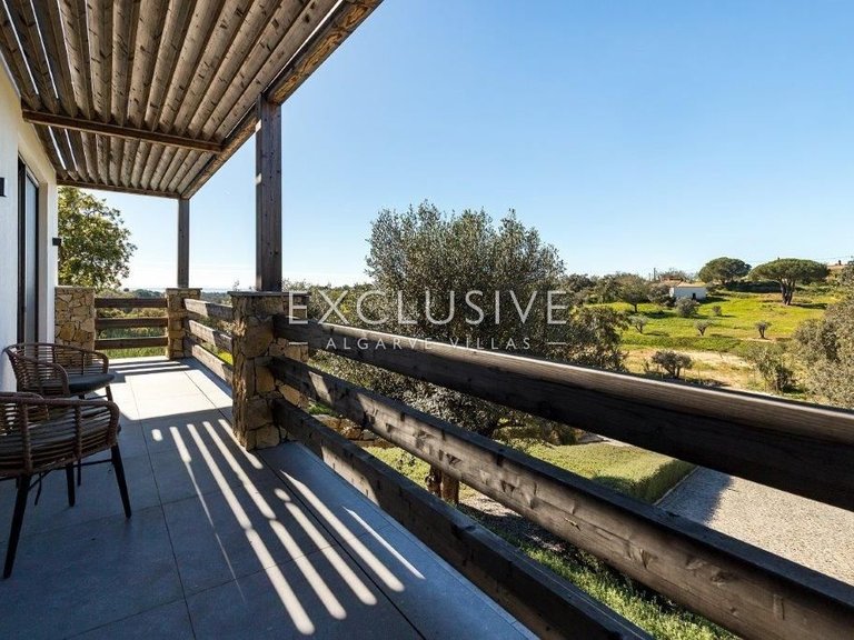 Villa for Sale in Porches, Algarve 22