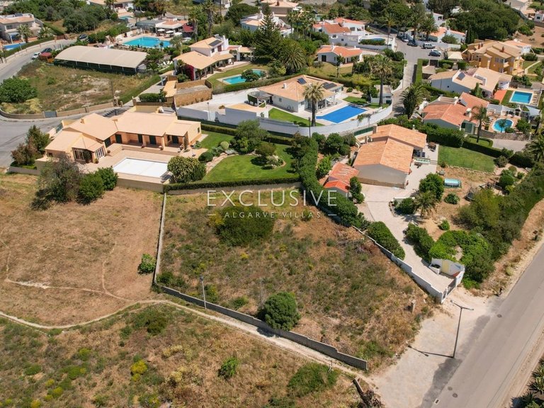 Plot for Sale in Praia Da Luz, Algarve 10