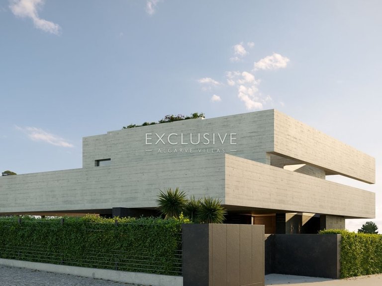 Villa for Sale in Praia Da Luz, Algarve 19