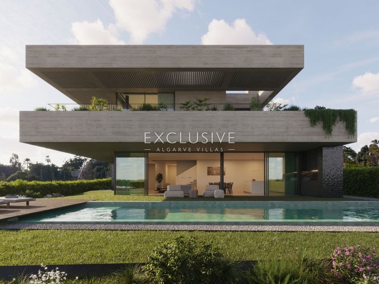 Villa for Sale in Praia Da Luz, Algarve 20