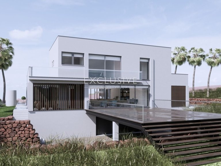 Villa for Sale in Praia Da Luz, Algarve 13