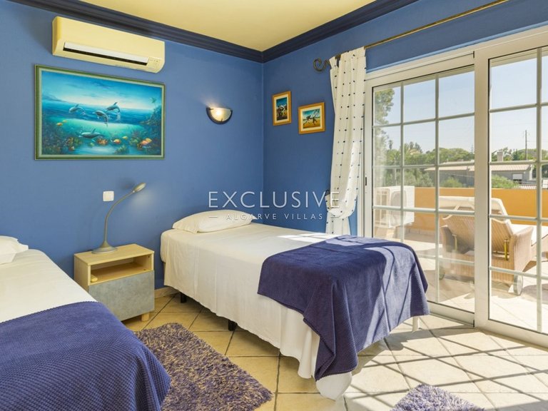 Villa for Sale in Carvoeiro, Algarve 17
