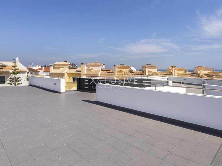 Villa for Sale in Lagos, Algarve 20