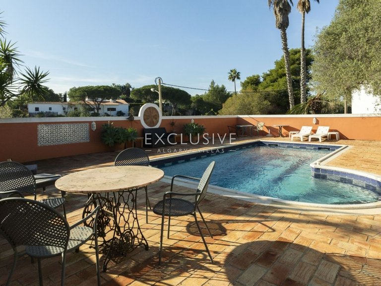 Villa for Sale in Carvoeiro, Algarve 17