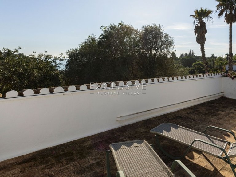 Villa for Sale in Carvoeiro, Algarve 18