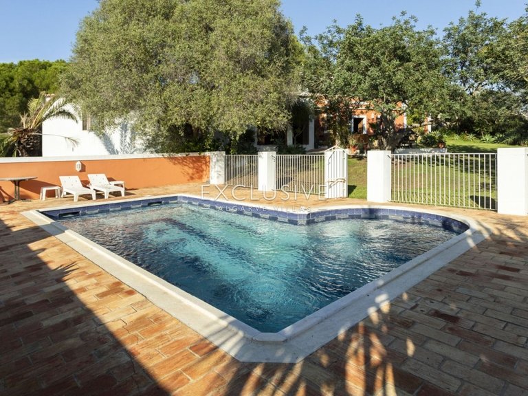 Villa for Sale in Carvoeiro, Algarve 24